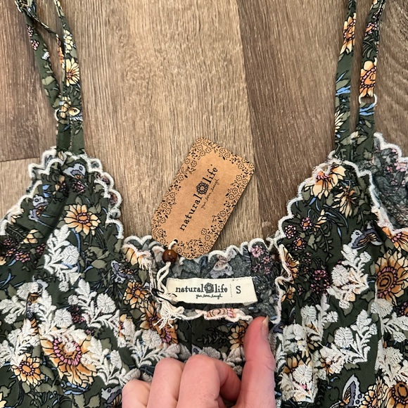 Natural Life Green Floral Jumpsuit - Picture 3 of 9